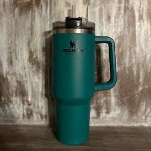 Stanley 40 oz tumbler